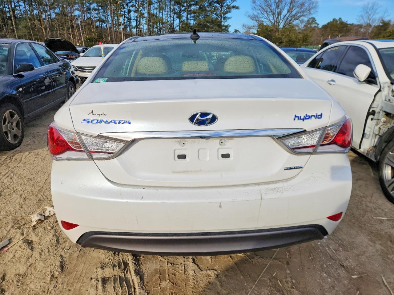 2015 HYUNDAI SONATA HYBRID photo 6