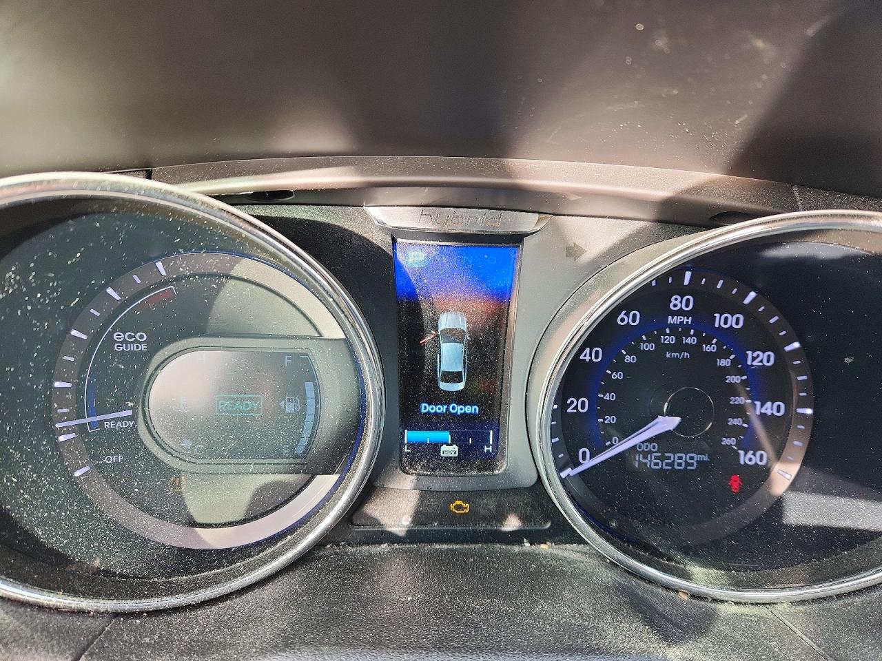 2015 HYUNDAI SONATA HYBRID photo 9
