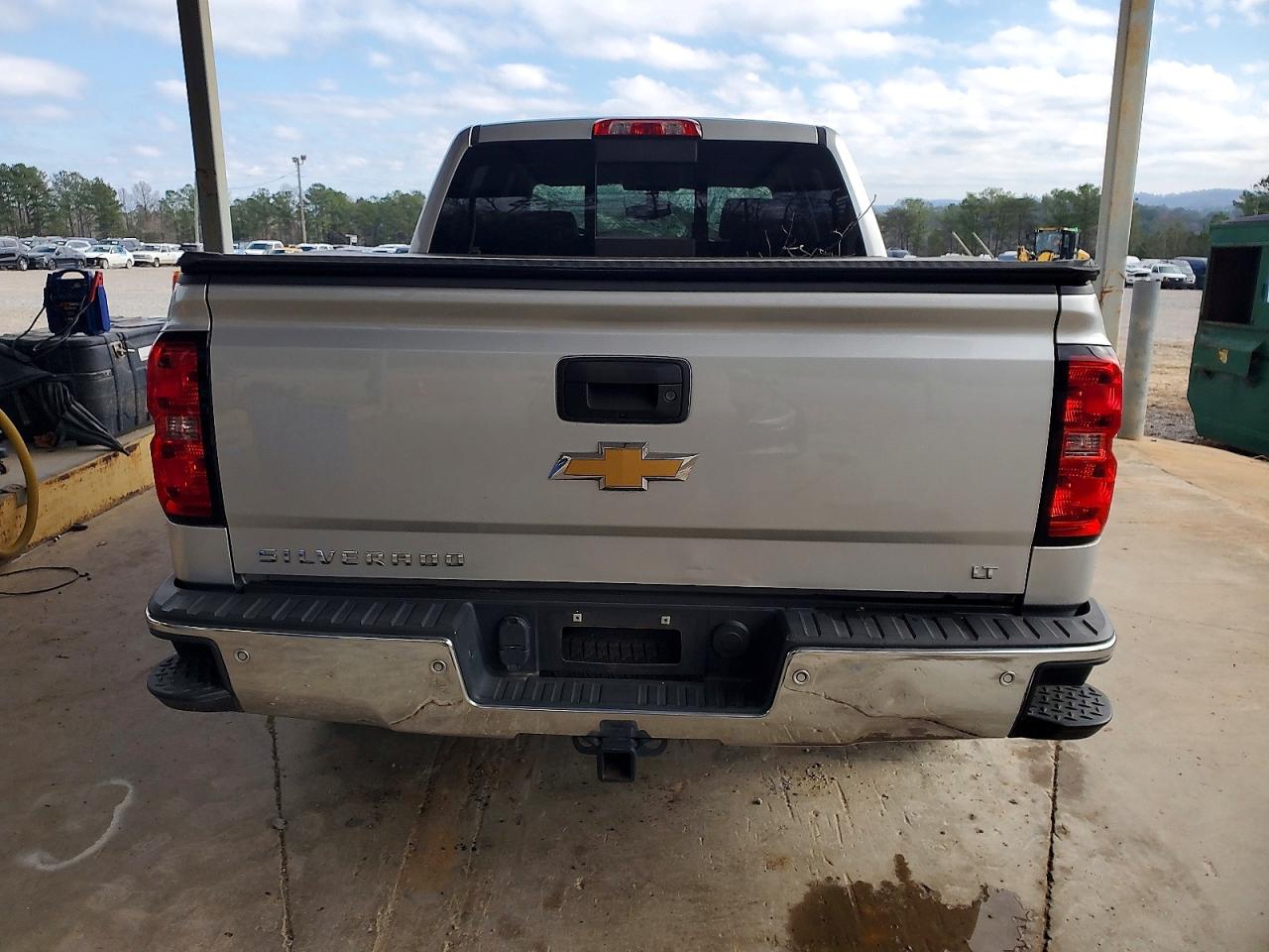 2015 CHEVROLET SILVERADO C1500 LT photo 6