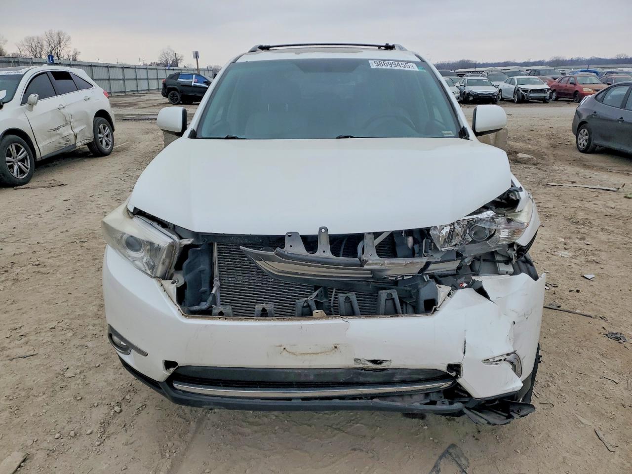 2013 TOYOTA HIGHLANDER BASE photo 5