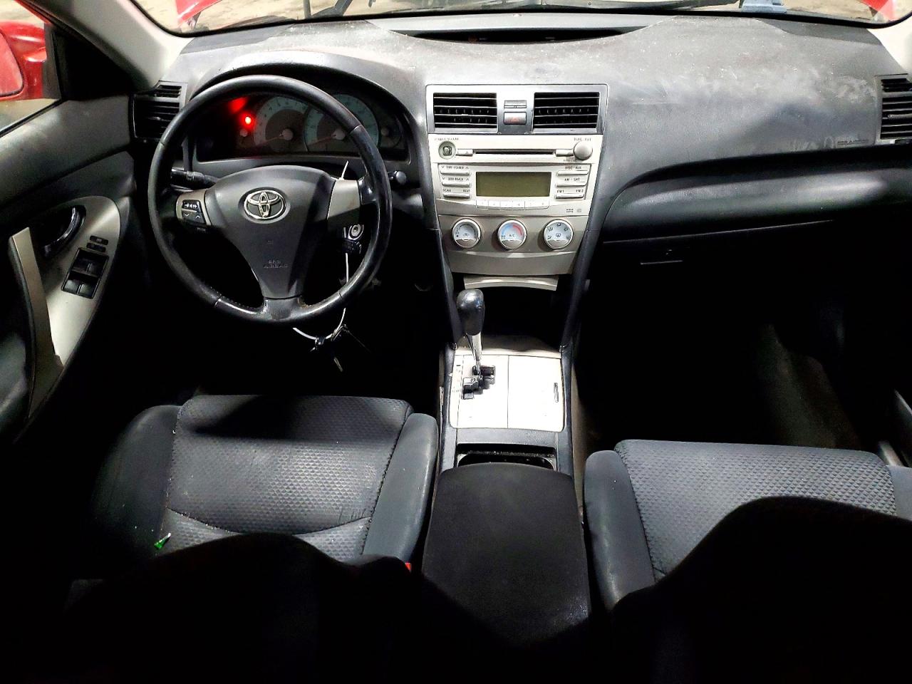 2010 TOYOTA CAMRY BASE photo 29