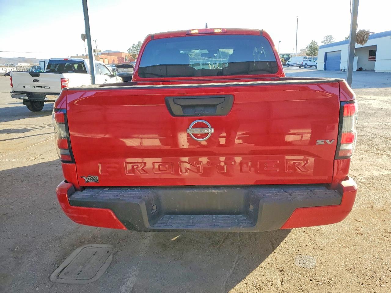2024 NISSAN FRONTIER SV photo 6