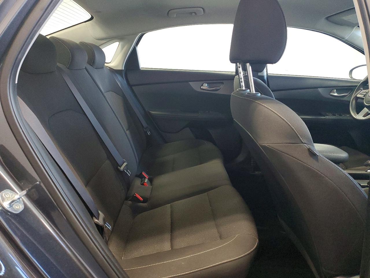 2020 KIA FORTE FE photo 10