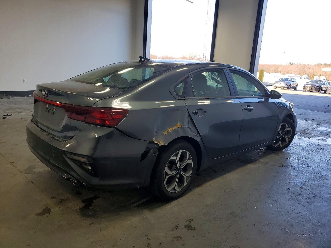 2020 KIA FORTE FE photo 3