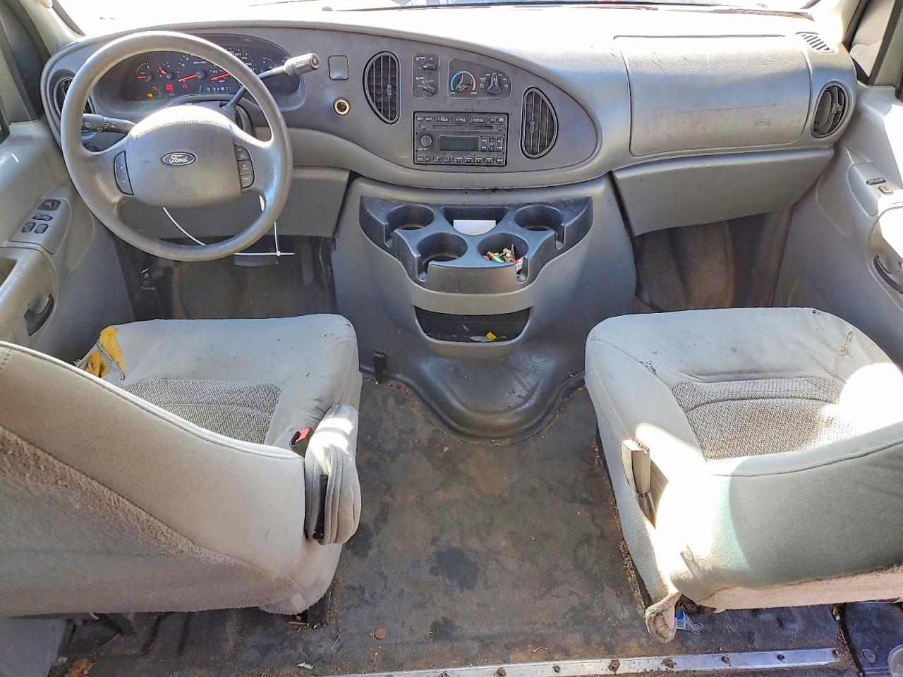 2006 FORD ECONOLINE E350 SUPER DUTY WAGON photo 8