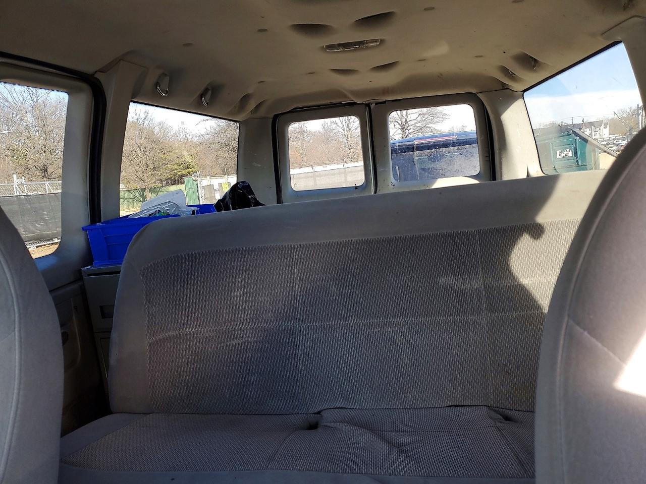 2006 FORD ECONOLINE E350 SUPER DUTY WAGON photo 10
