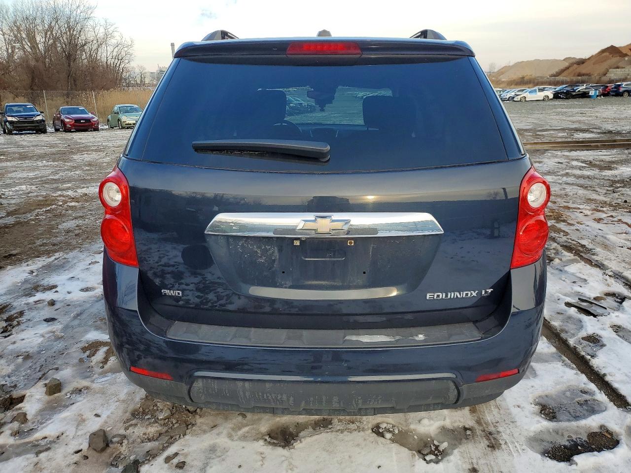 2015 CHEVROLET EQUINOX LT photo 6