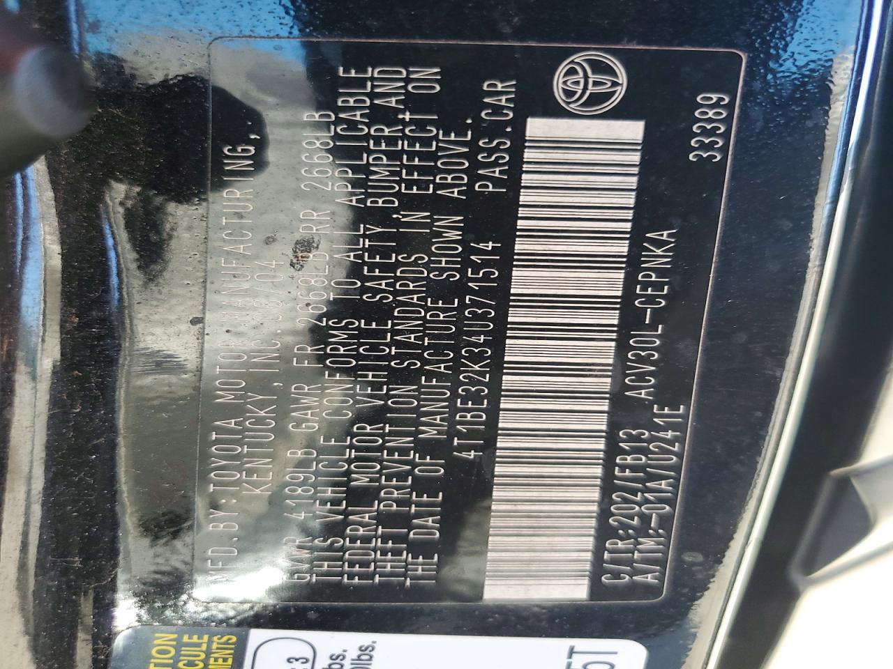2004 TOYOTA CAMRY LE photo 12