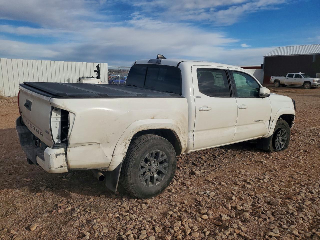 2022 TOYOTA TACOMA DOUBLE CAB photo 3