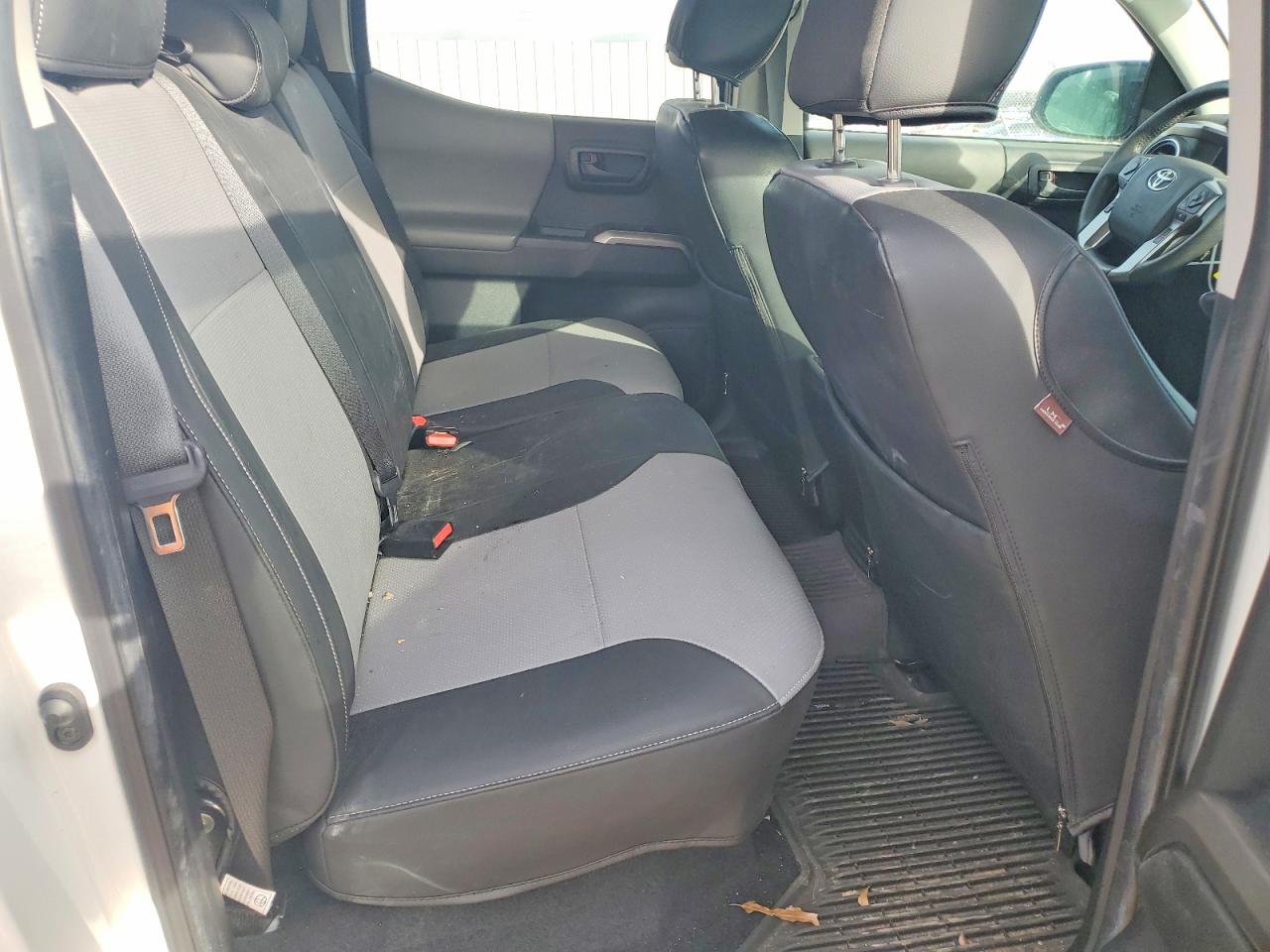 2022 TOYOTA TACOMA DOUBLE CAB photo 10