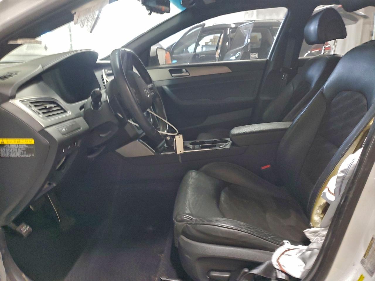 2017 HYUNDAI SONATA SPORT photo 7