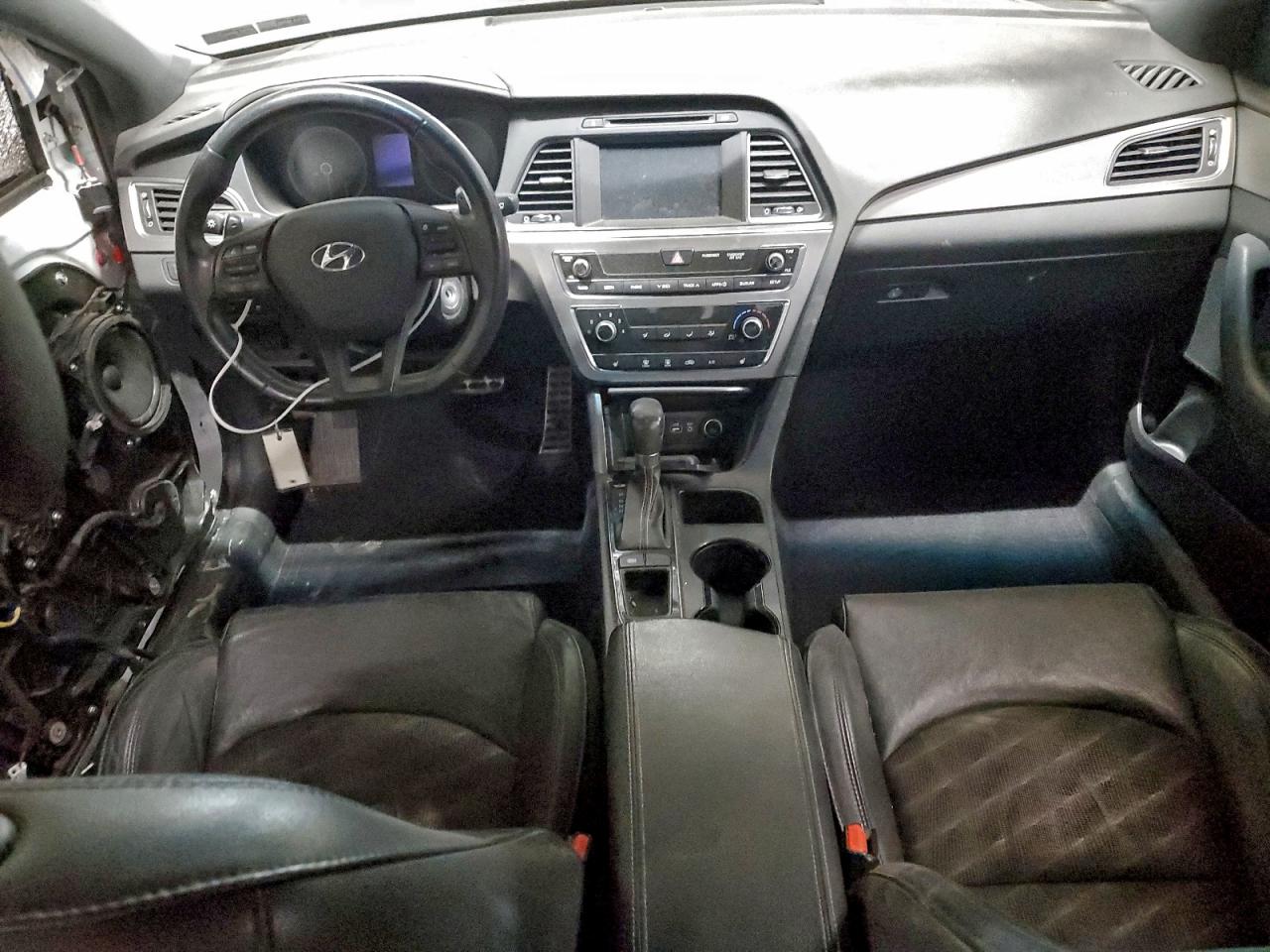 2017 HYUNDAI SONATA SPORT photo 8