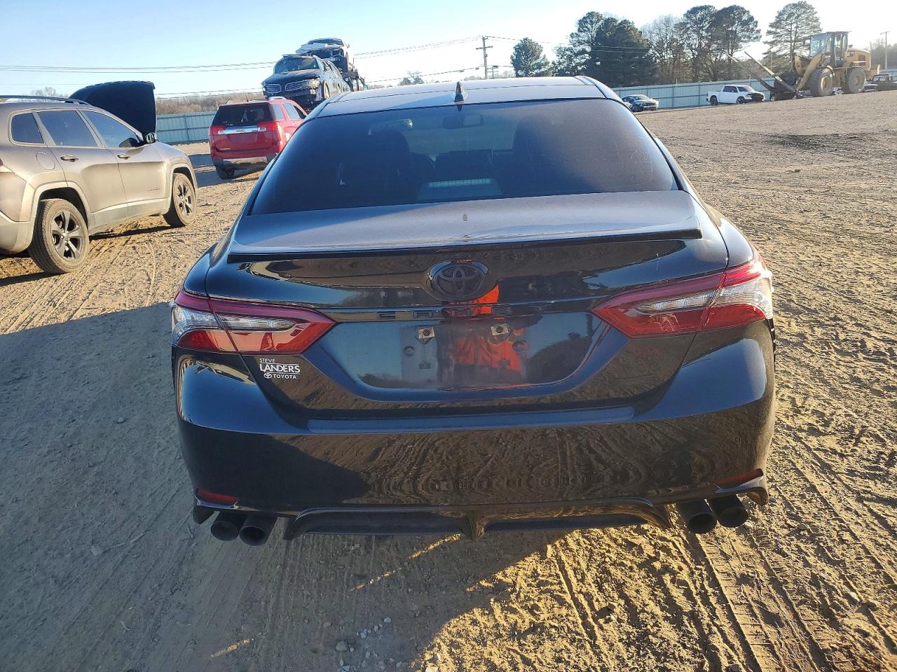 2022 TOYOTA CAMRY XSE photo 6