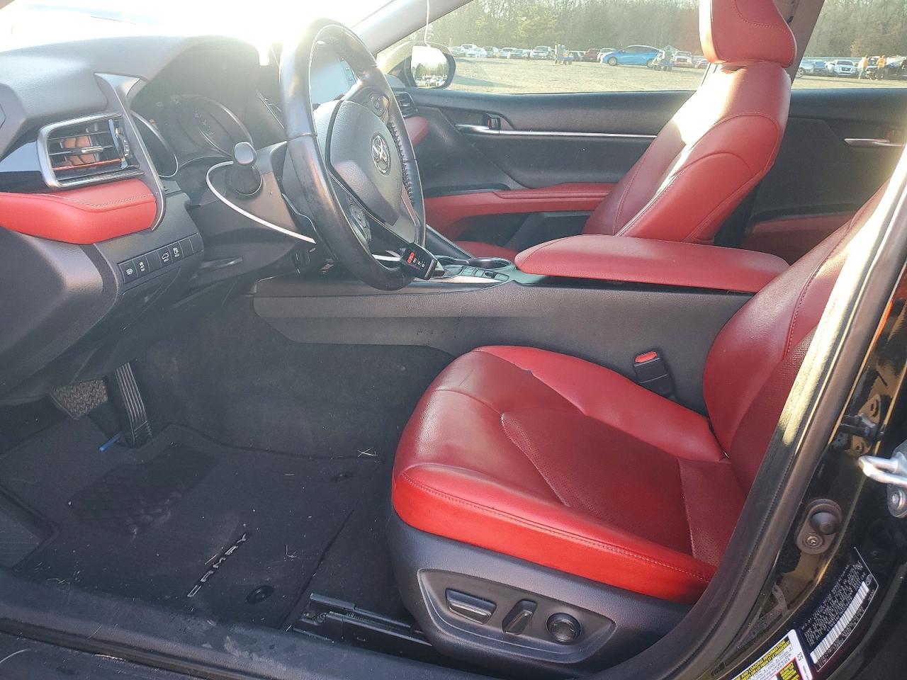 2022 TOYOTA CAMRY XSE photo 7
