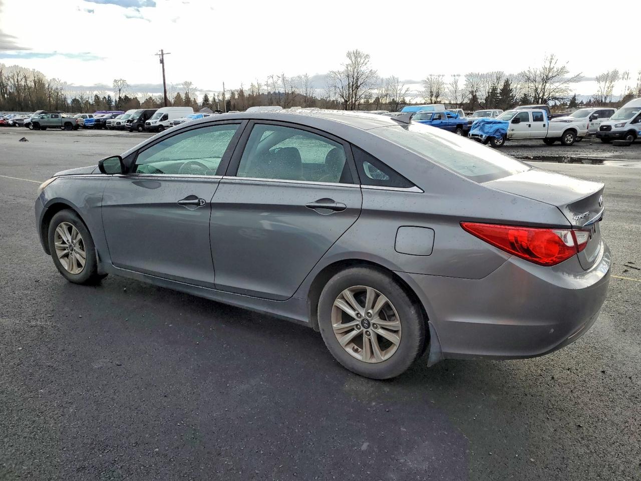 2011 HYUNDAI SONATA GLS photo 2