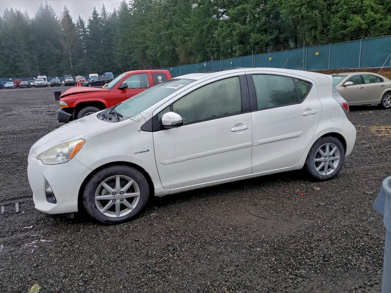 2013 TOYOTA PRIUS C