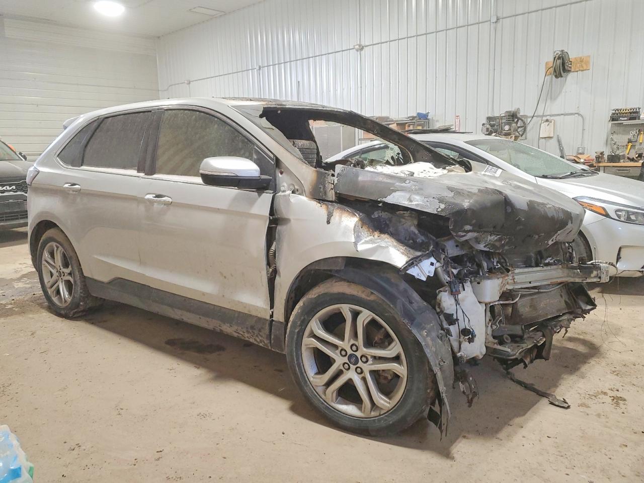 2017 FORD EDGE TITANIUM photo 4