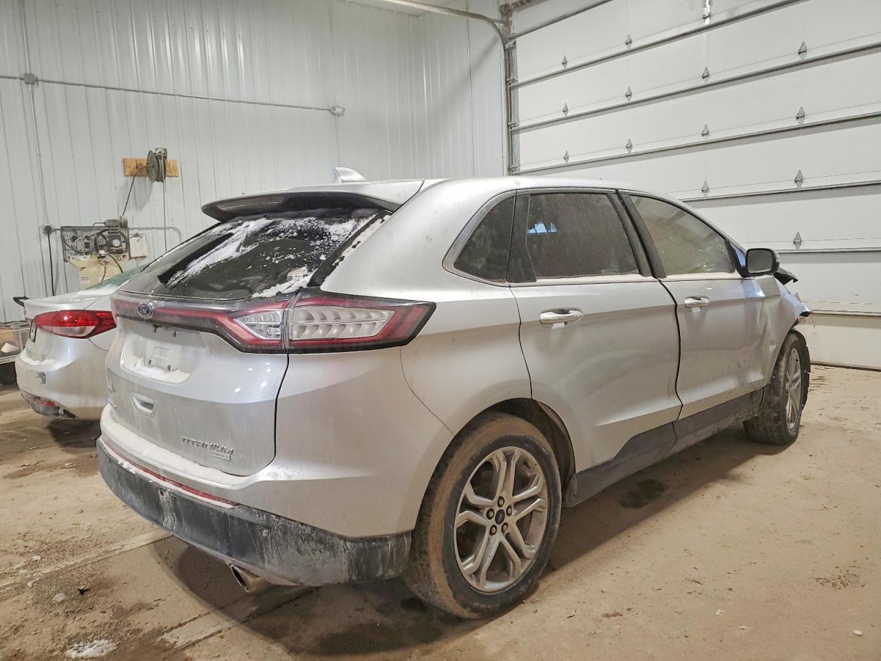2017 FORD EDGE TITANIUM photo 3