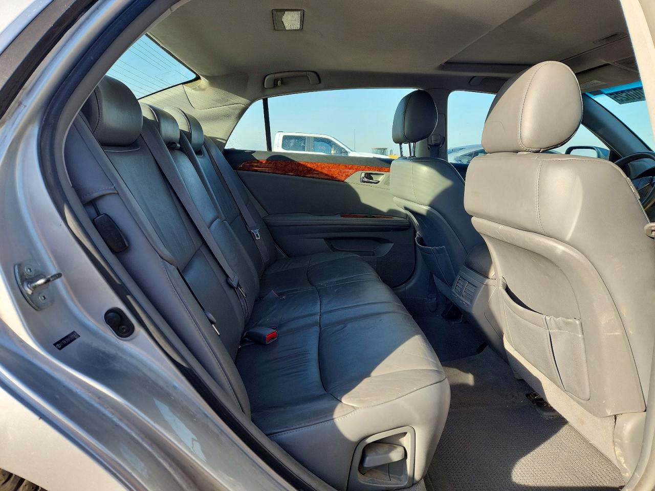 2005 TOYOTA AVALON XL photo 10