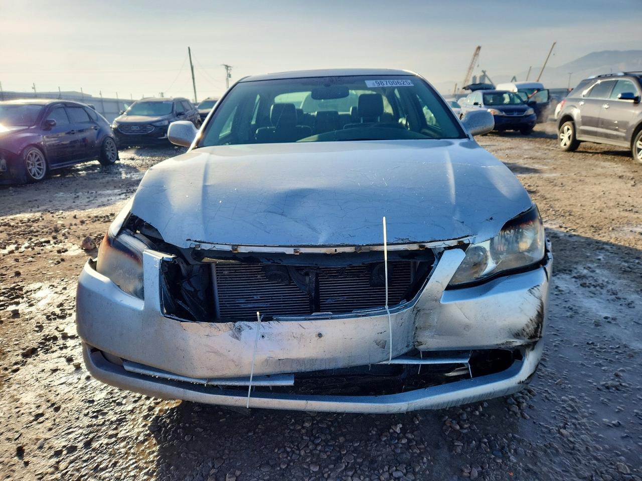2005 TOYOTA AVALON XL photo 5