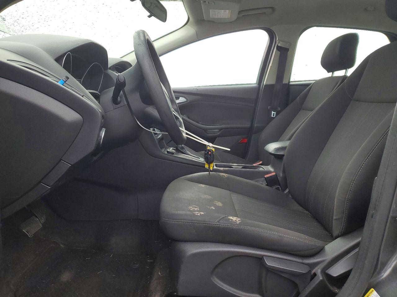 2018 FORD FOCUS SE photo 7