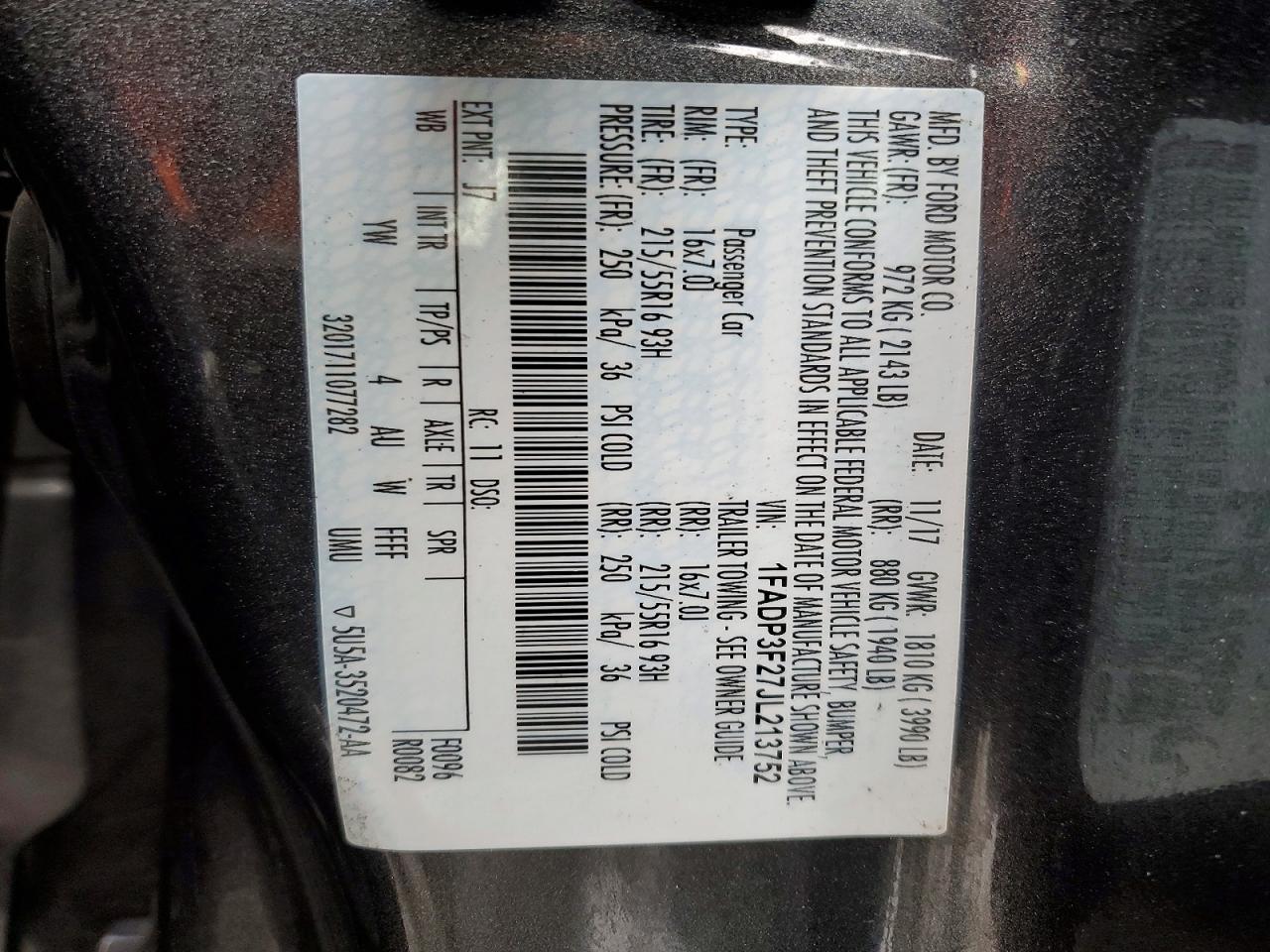 2018 FORD FOCUS SE photo 12