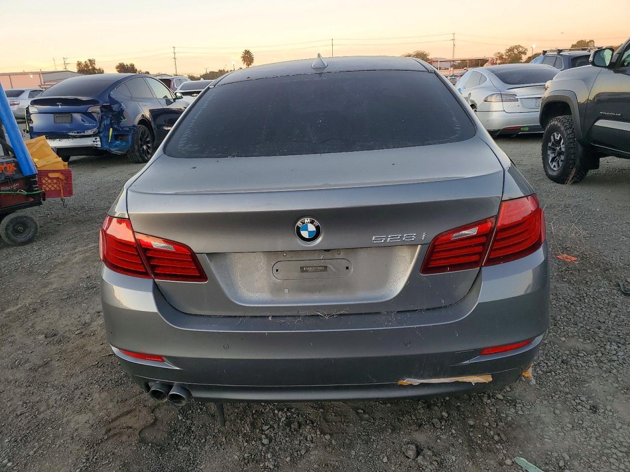 2014 BMW 528 I photo 6