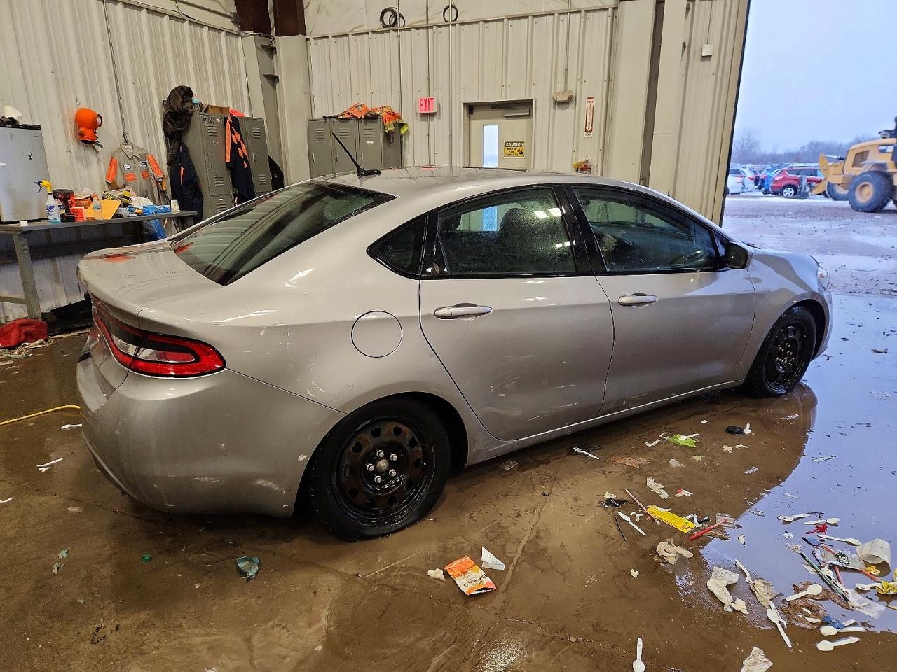 2015 DODGE DART SE photo 3