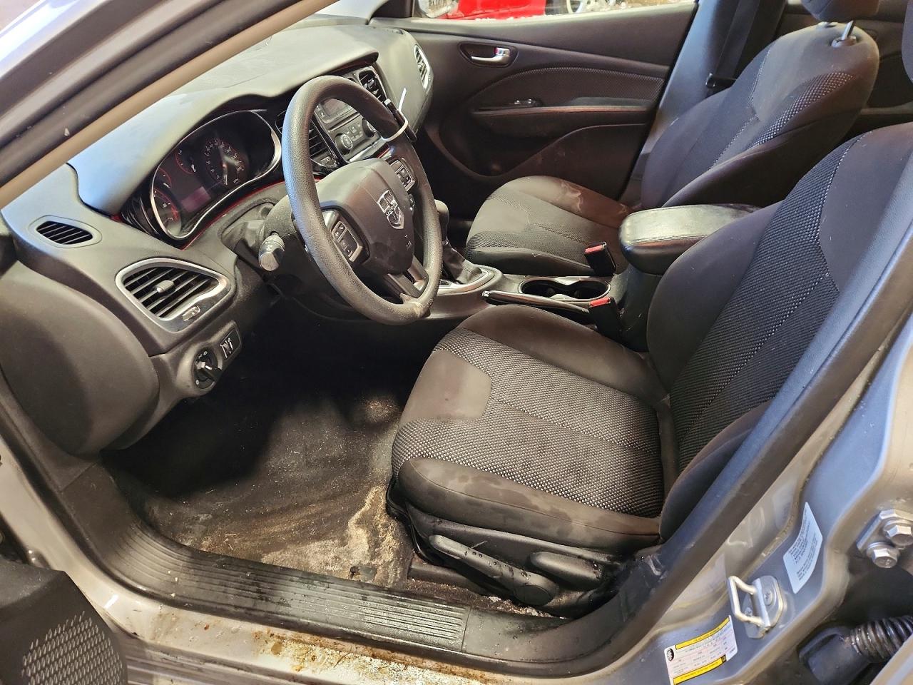 2015 DODGE DART SE photo 7