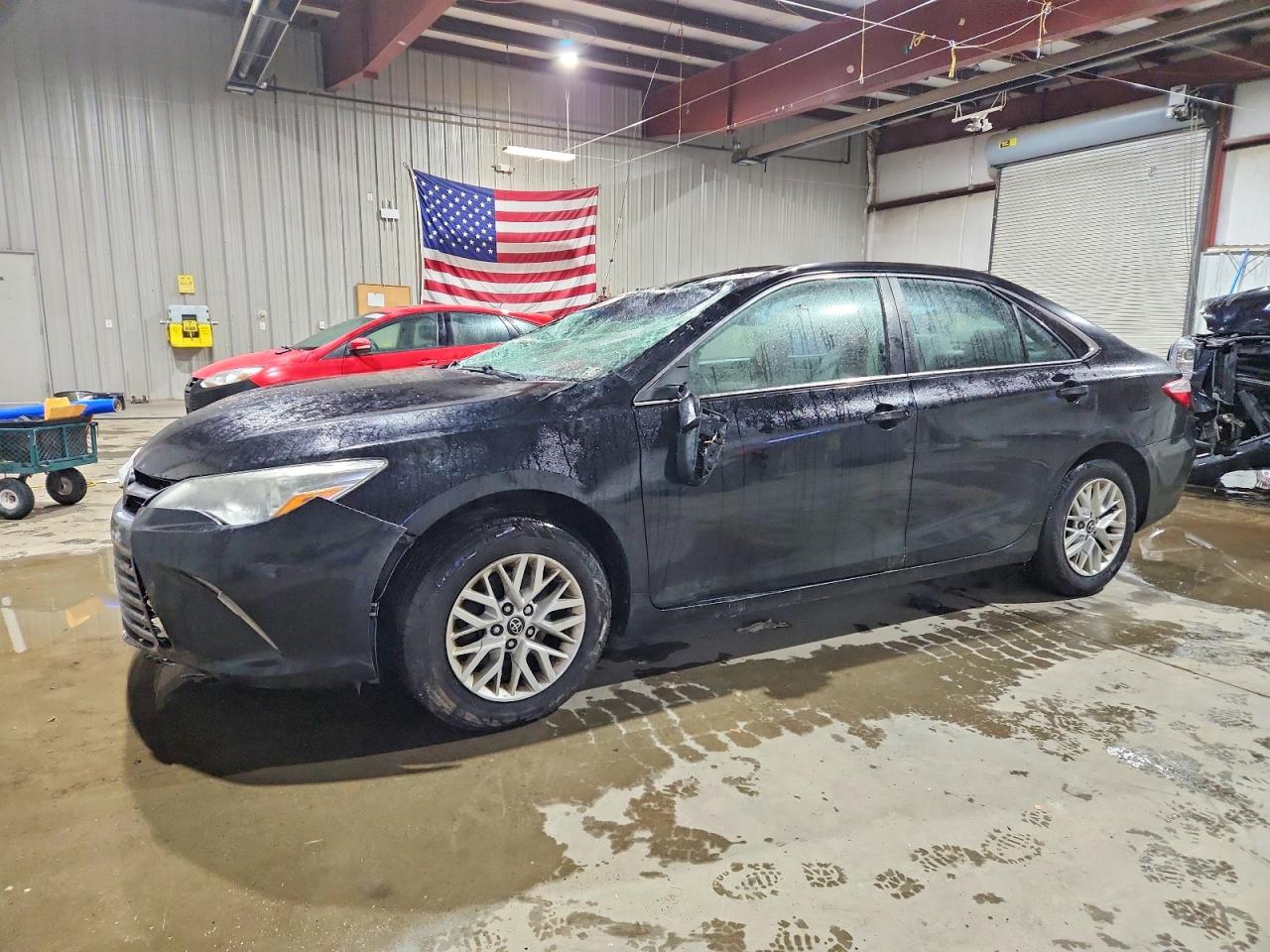 2017 TOYOTA CAMRY