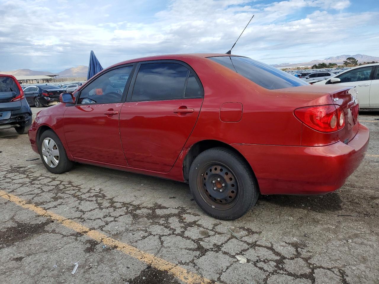 2005 TOYOTA COROLLA CE photo 3