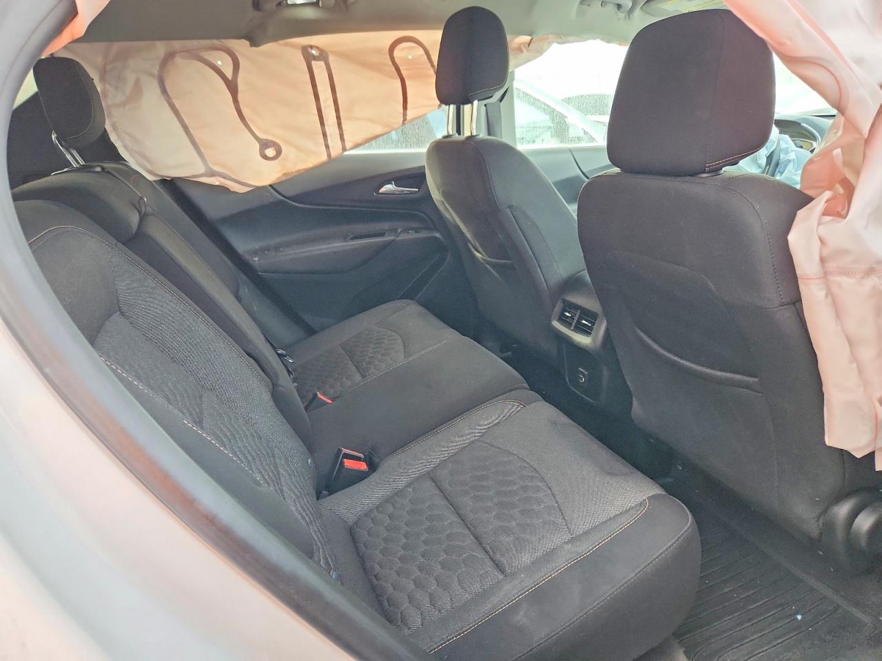 2019 CHEVROLET EQUINOX LT photo 11