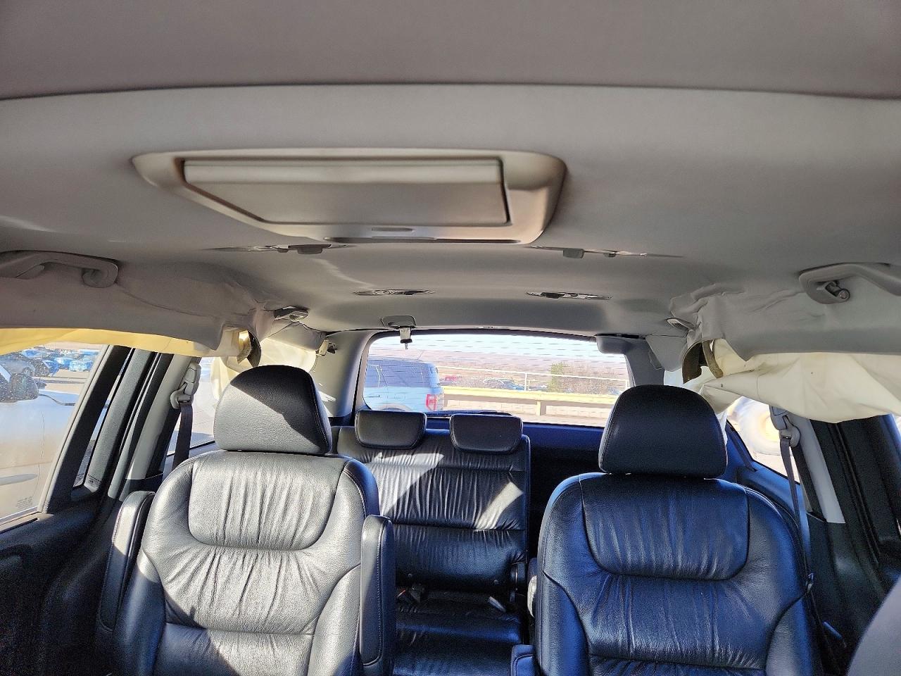 2007 HONDA ODYSSEY TOURING photo 10
