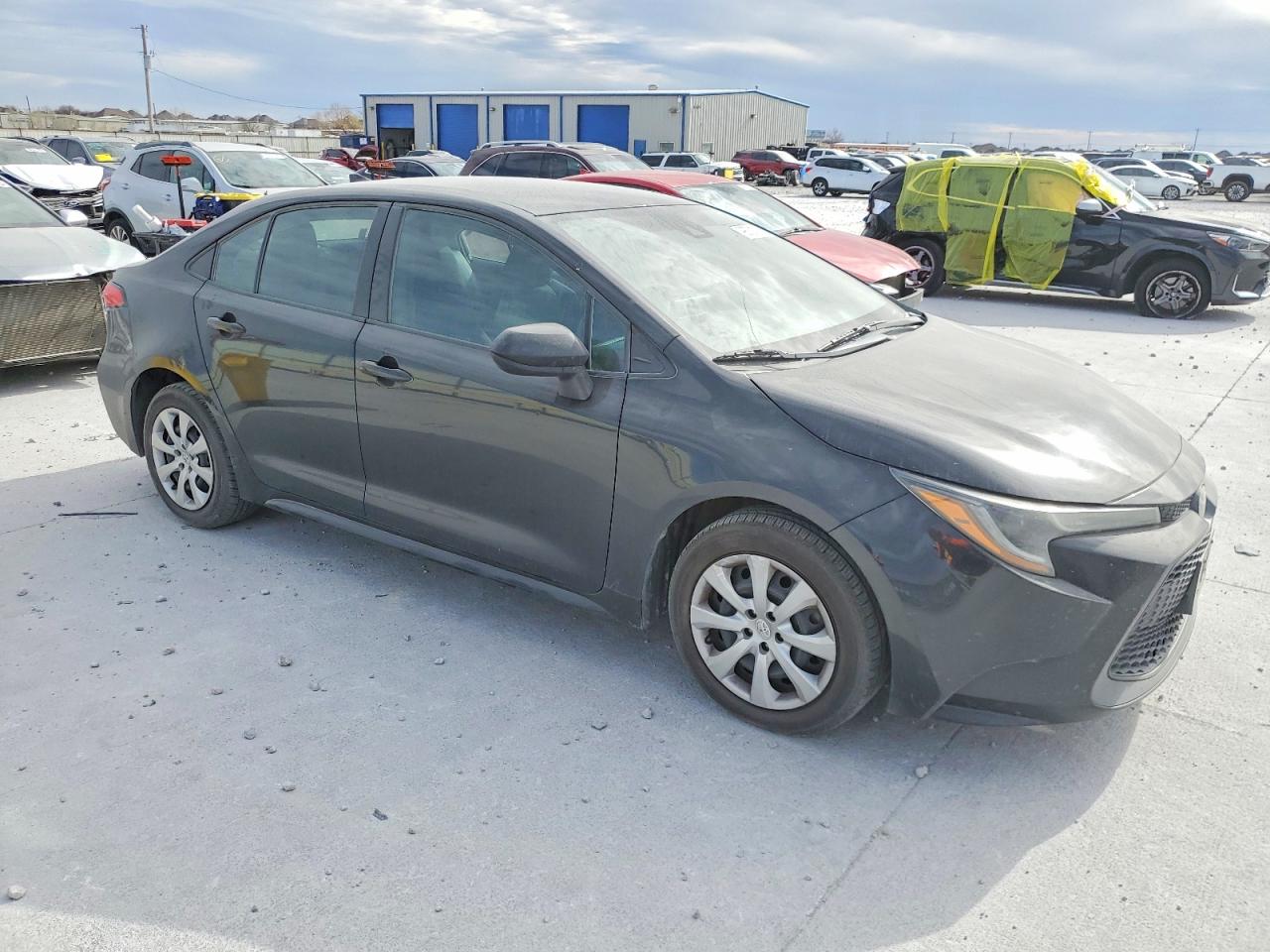 2020 TOYOTA COROLLA LE photo 4