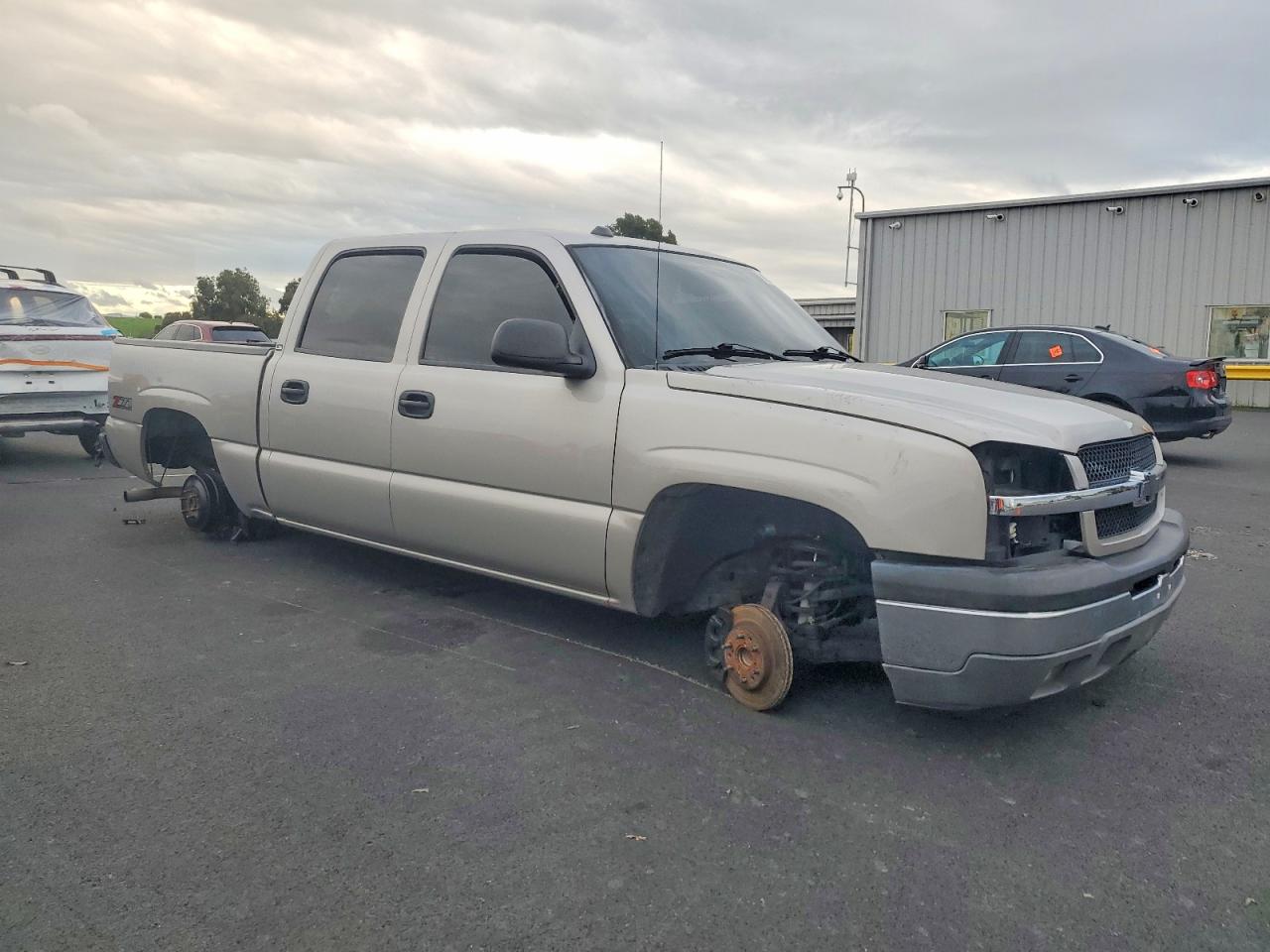 2005 CHEVROLET SILVERADO C1500 photo 4