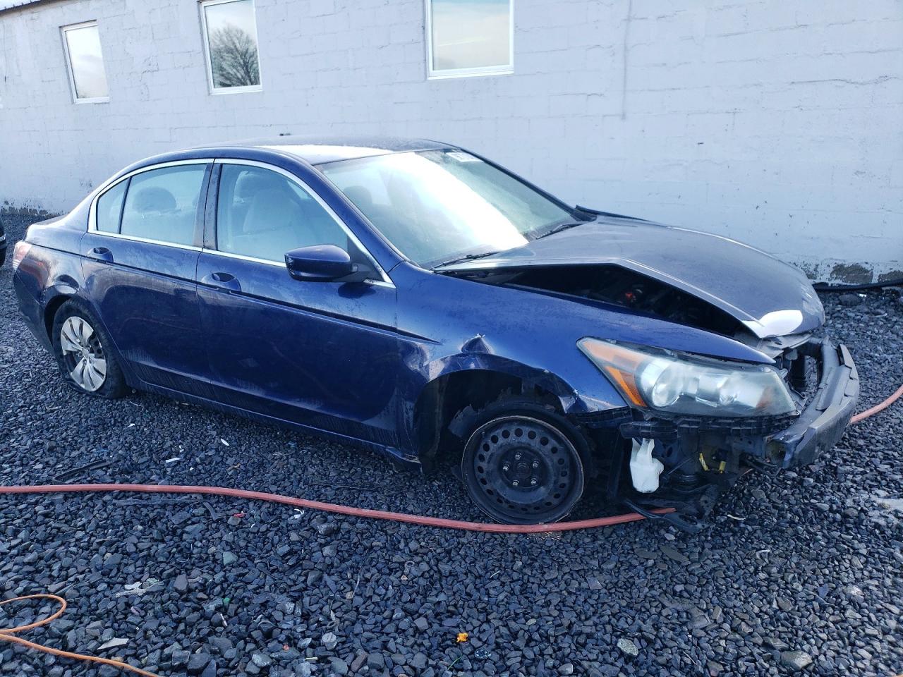 2010 HONDA ACCORD LX photo 4