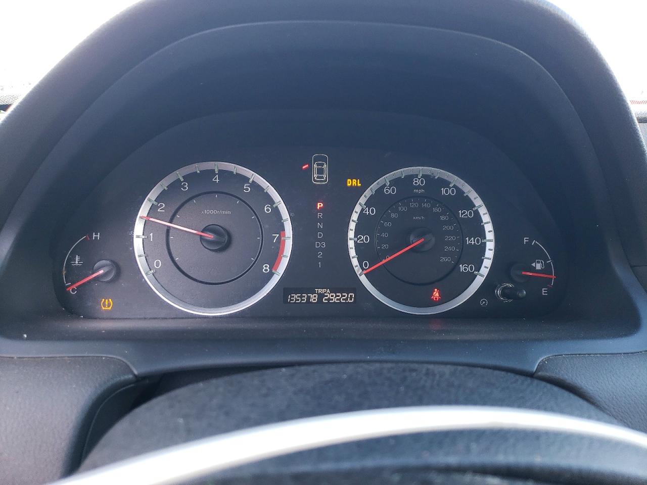 2010 HONDA ACCORD LX photo 9