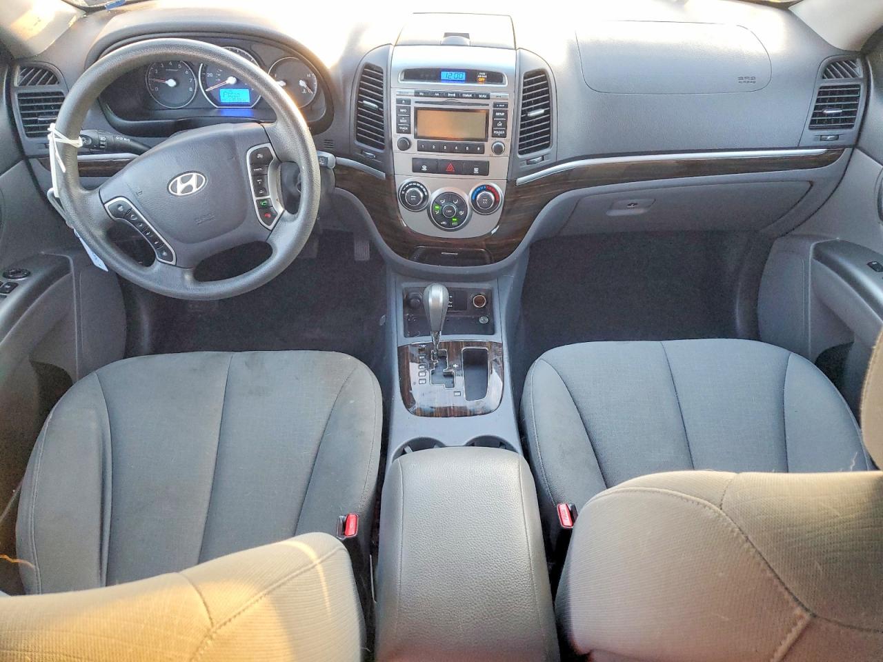 2010 HYUNDAI SANTA FE GLS photo 8
