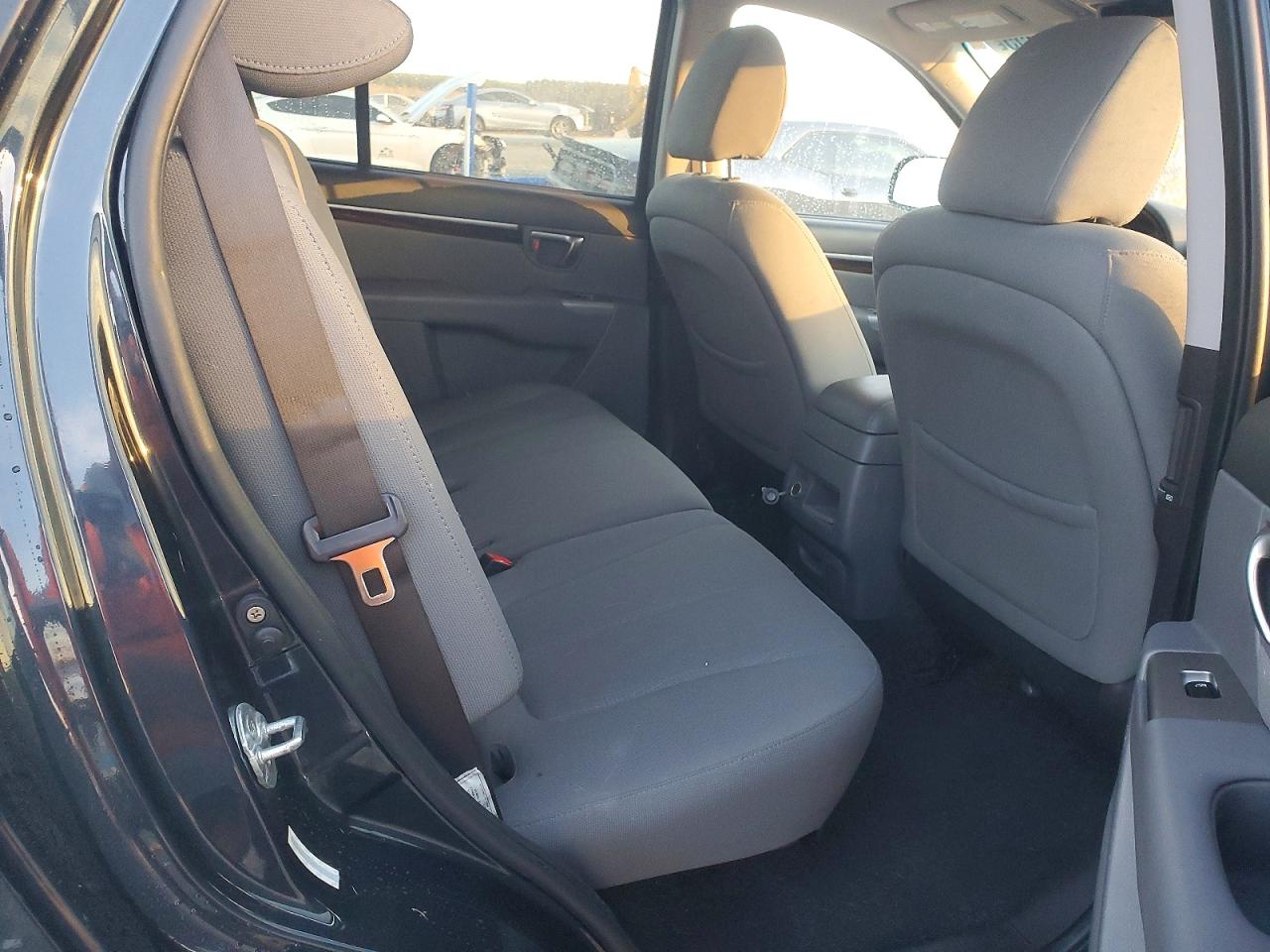 2010 HYUNDAI SANTA FE GLS photo 10