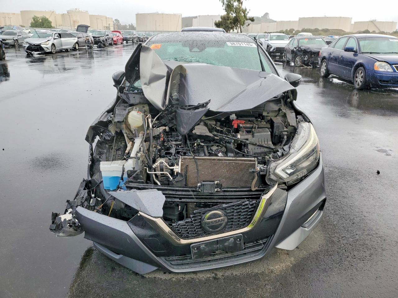 2020 NISSAN VERSA SR photo 5