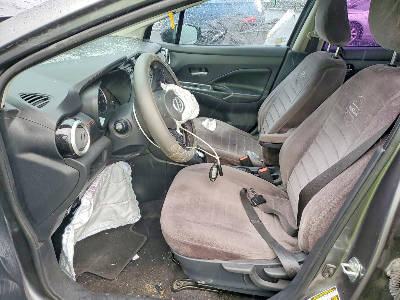 2020 NISSAN VERSA SR photo 7