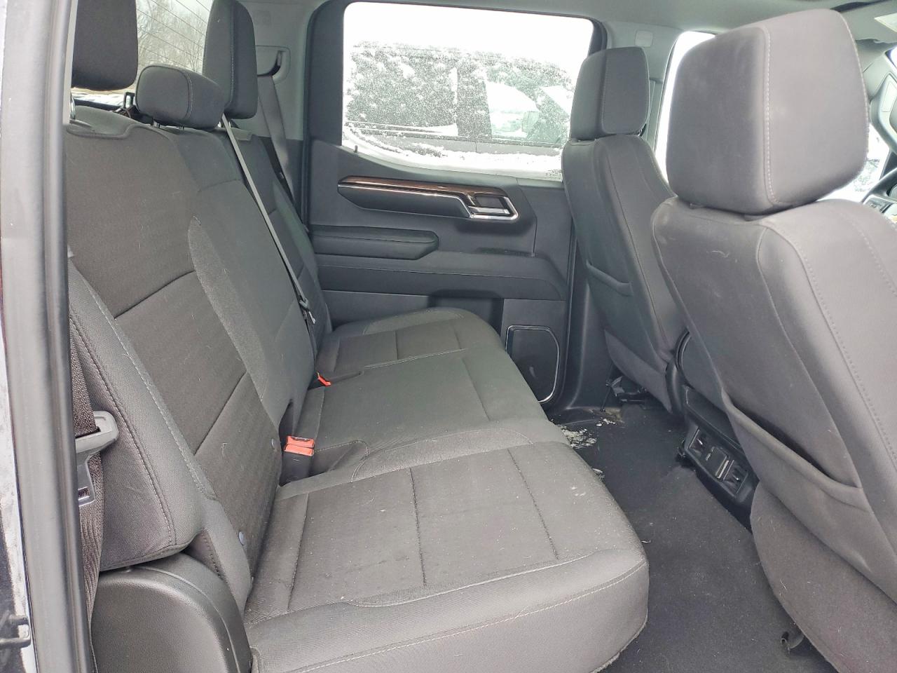 2024 CHEVROLET SILVERADO K1500 LT-L photo 10