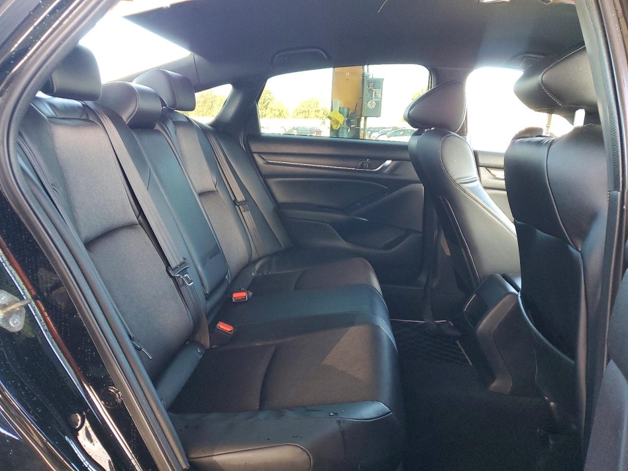 2018 HONDA ACCORD SPORT photo 10