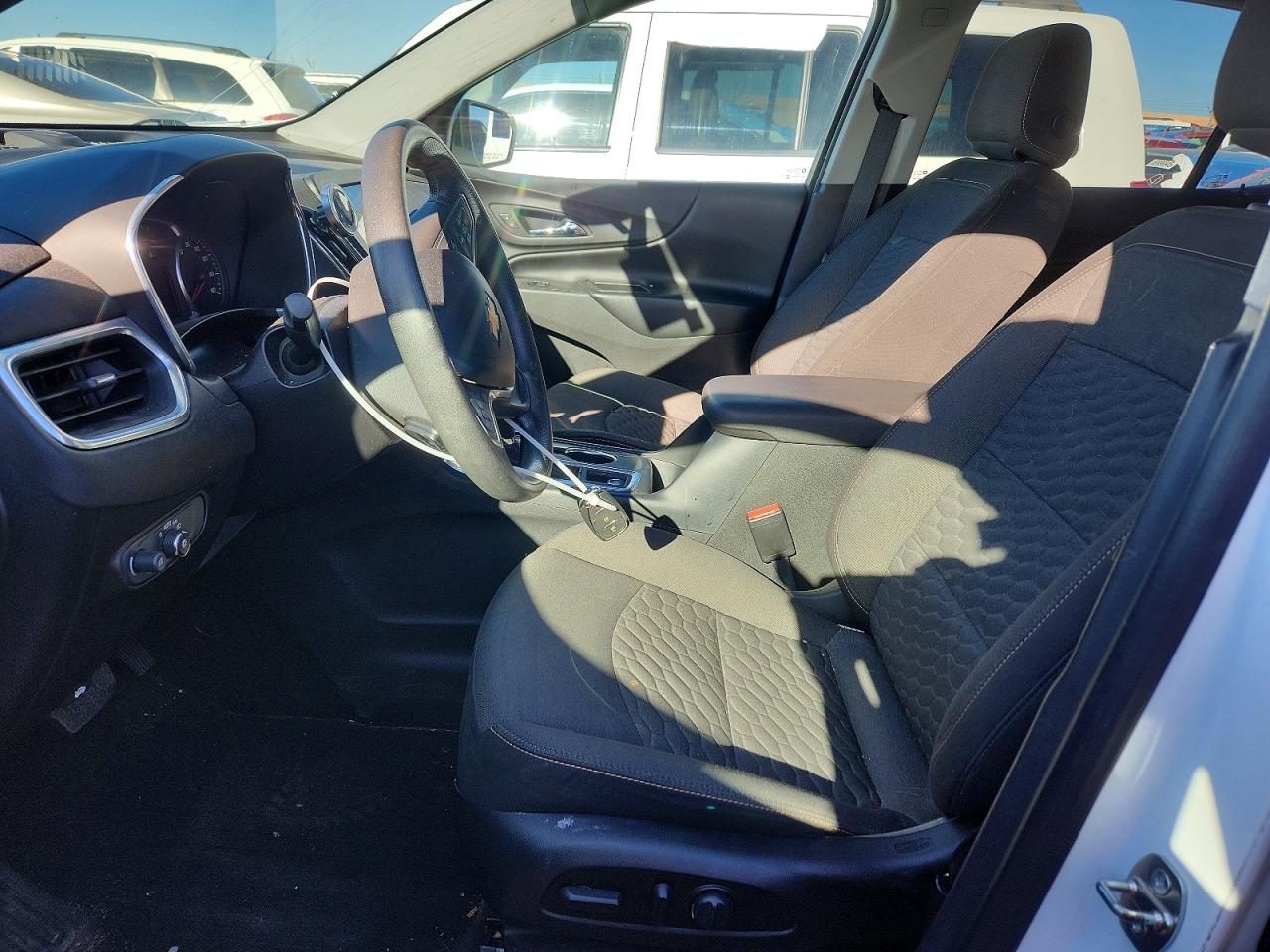 2019 CHEVROLET EQUINOX LT photo 7