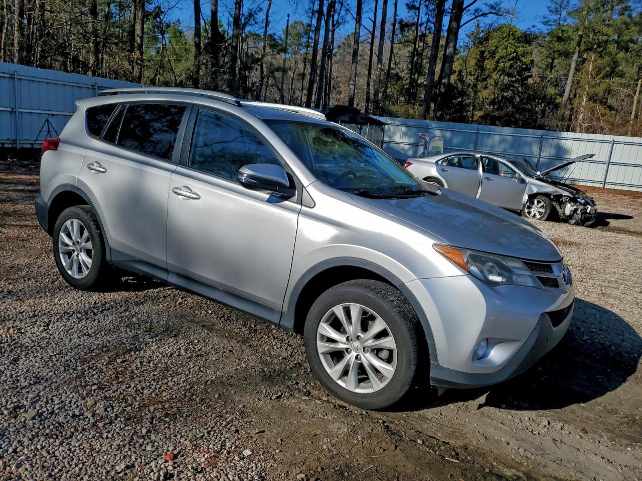 2015 TOYOTA RAV4 LIMITED photo 4