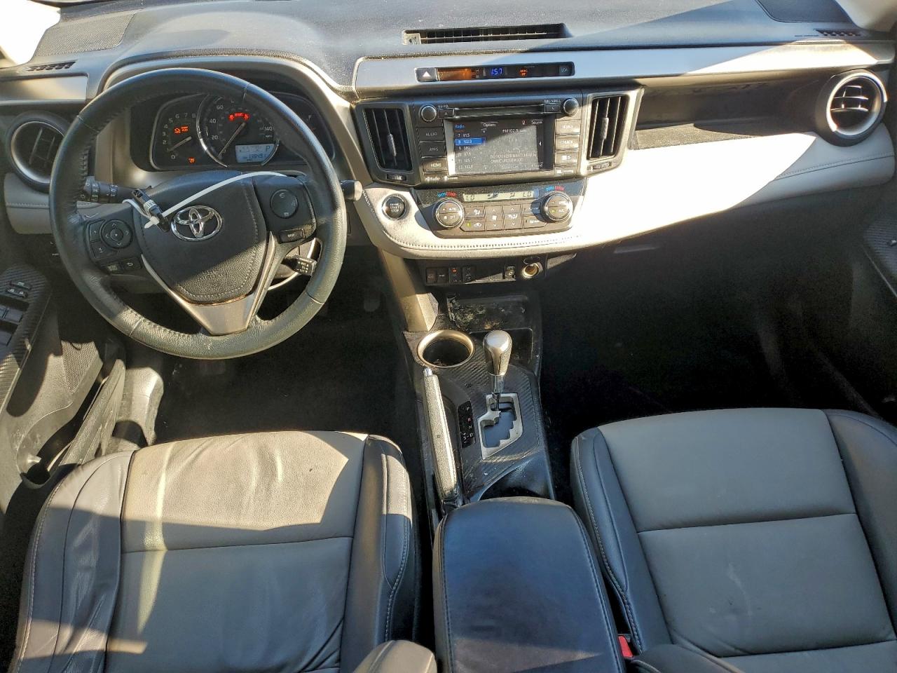 2015 TOYOTA RAV4 LIMITED photo 8