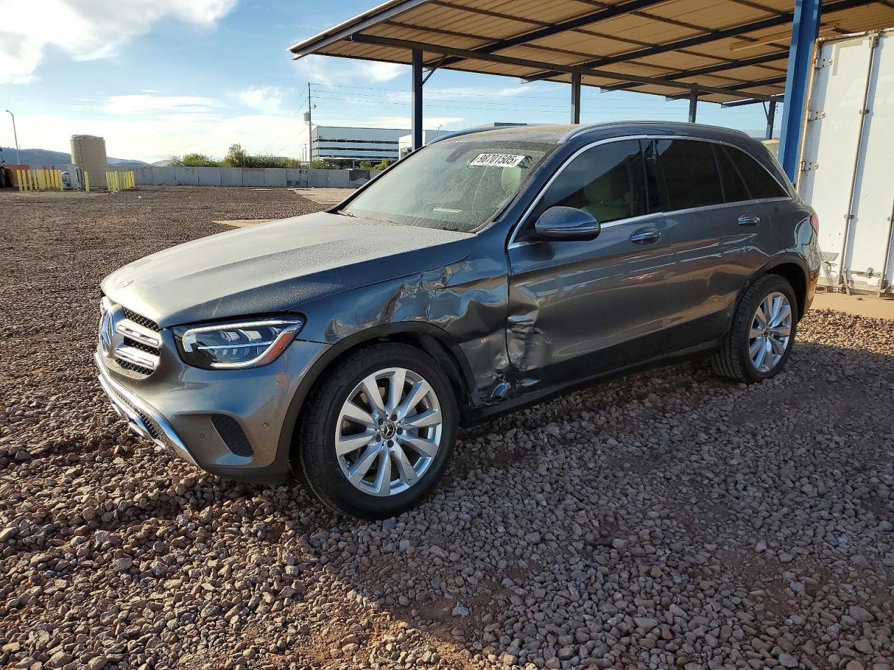 2021 MERCEDES-BENZ GLC