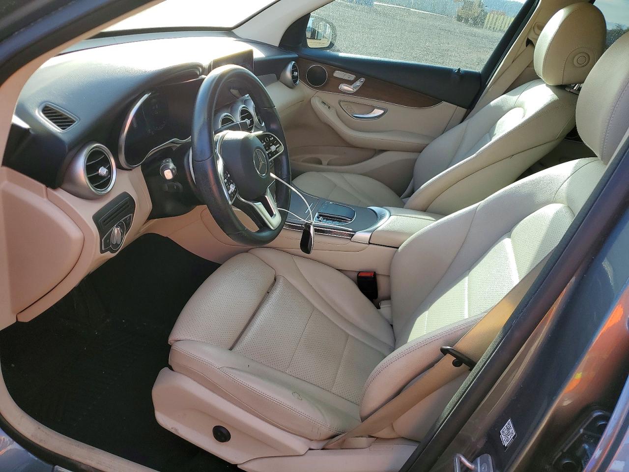 2021 MERCEDES-BENZ GLC 300 photo 13
