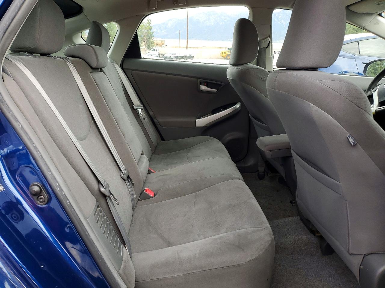 2010 TOYOTA PRIUS photo 10