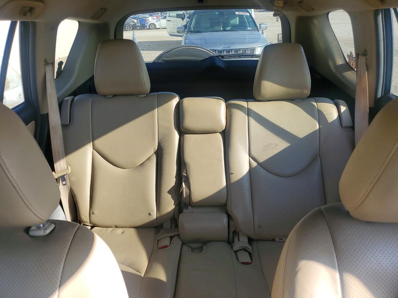 2012 TOYOTA RAV4 photo 10